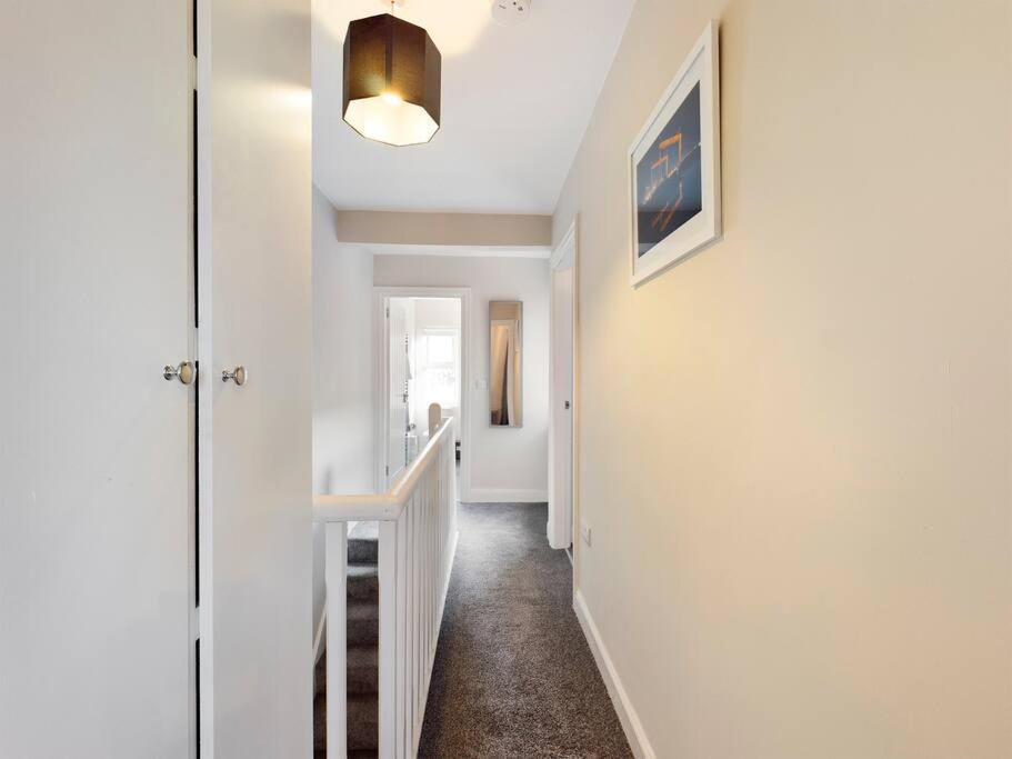 It'S Broadway Baby! Great House Close To City Centre เบลฟาสต์ ภายนอก รูปภาพ
